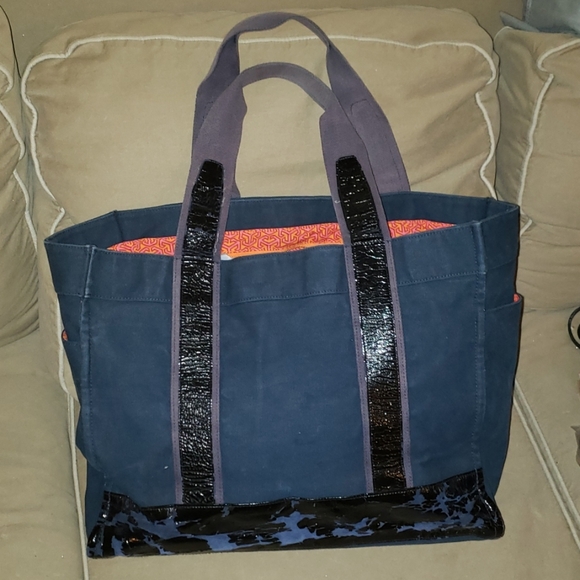 Tory Burch tote - Picture 2 of 8